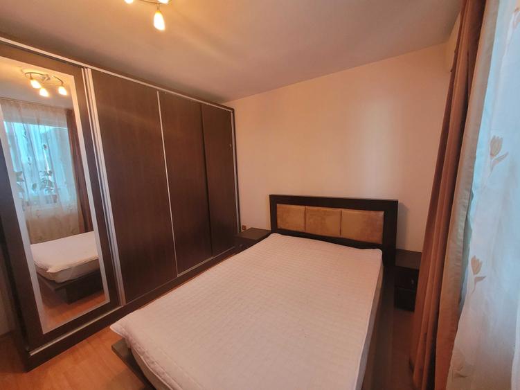 Inchiriez apartament doua camere - 8