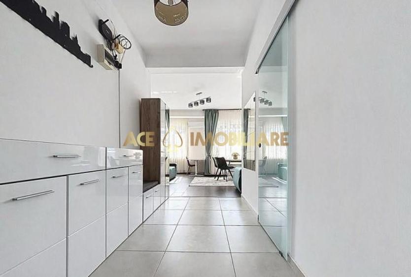 Apartament cu 3 camere decomandat, mobilat în Păcii