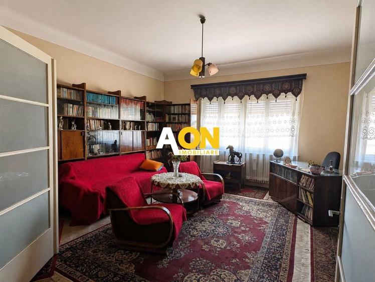 Apartament cu 3 camere decomandat în Ultracentral