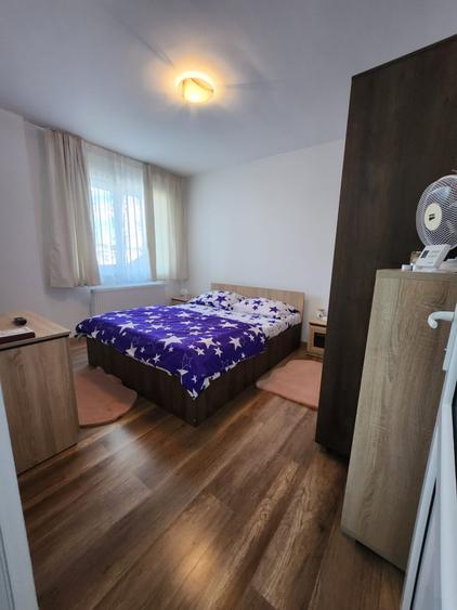 Apartament cu 2 camere semidecomandat, mobilat în Florești