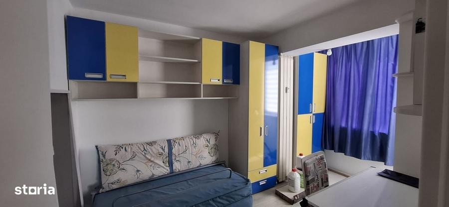Apartament cu 3 camere în Tomis Nord