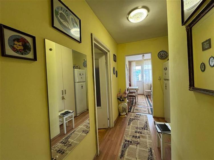 Vanzare apartament 2 camere decomandate bloc izolat in Gheorgheni- zona Interser - 2