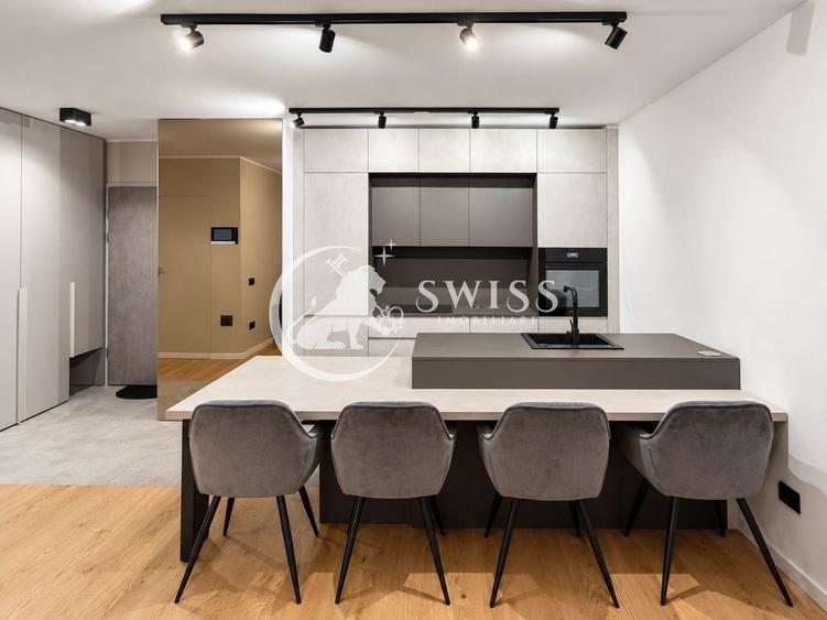 Apartament cu 2 camere semidecomandat, mobilat în Mărăști