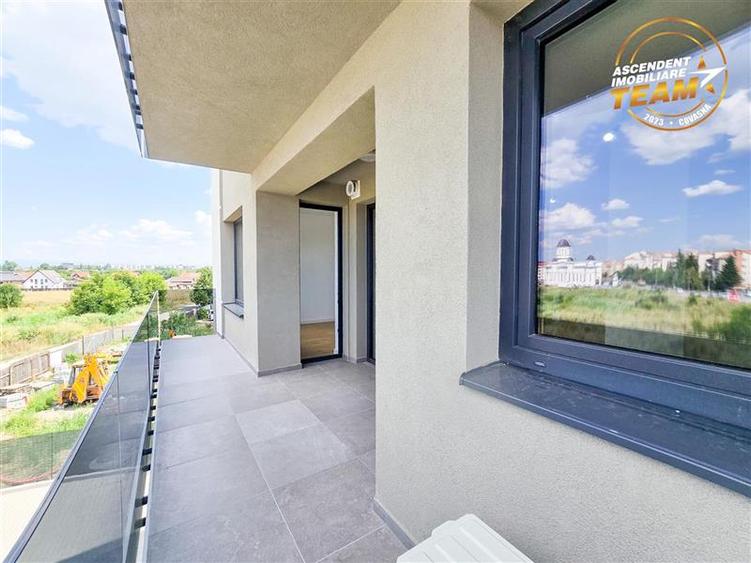 Apartament cu 2 camere decomandat în Lenin