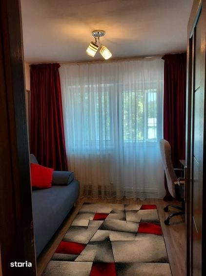 Apartament cu 4 camere decomandat în Ultracentral