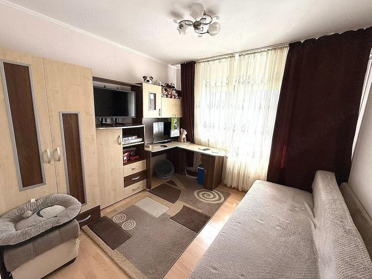 Apartament cu 2 camere semidecomandat în Rogerius