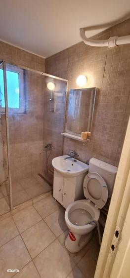 Apartament cu 2 camere semidecomandat, mobilat în Central