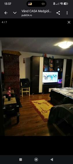 Casă cu 4 camere în Central