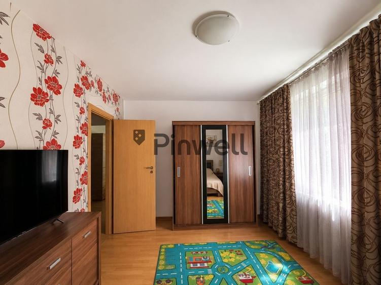 Apartament cu 2 camere semidecomandat, mobilat în Cățelu