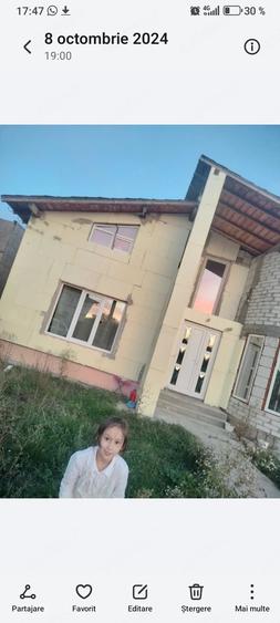 Casă cu Teren 650 Mp în Central