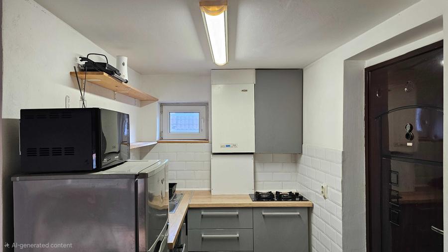 Apartament cu 2 camere semidecomandat în Central