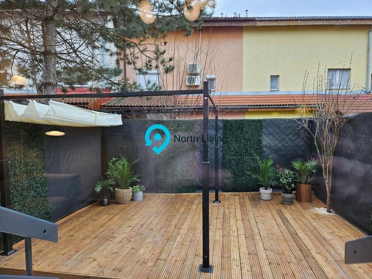 Casă cu 5 camere cu Canalizare în Nord-Vest