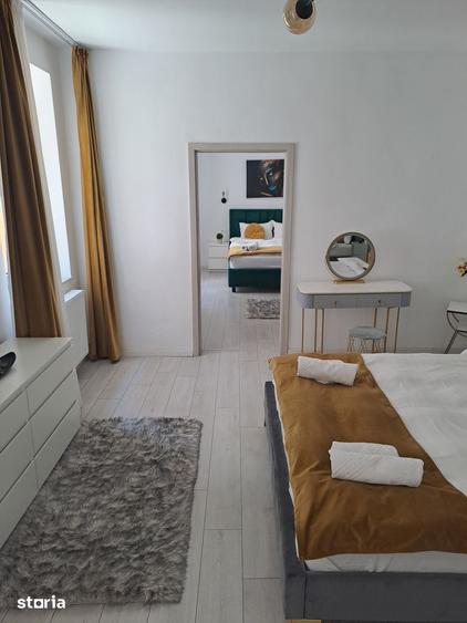 Apartament cu 2 camere semidecomandat în Centrul Istoric