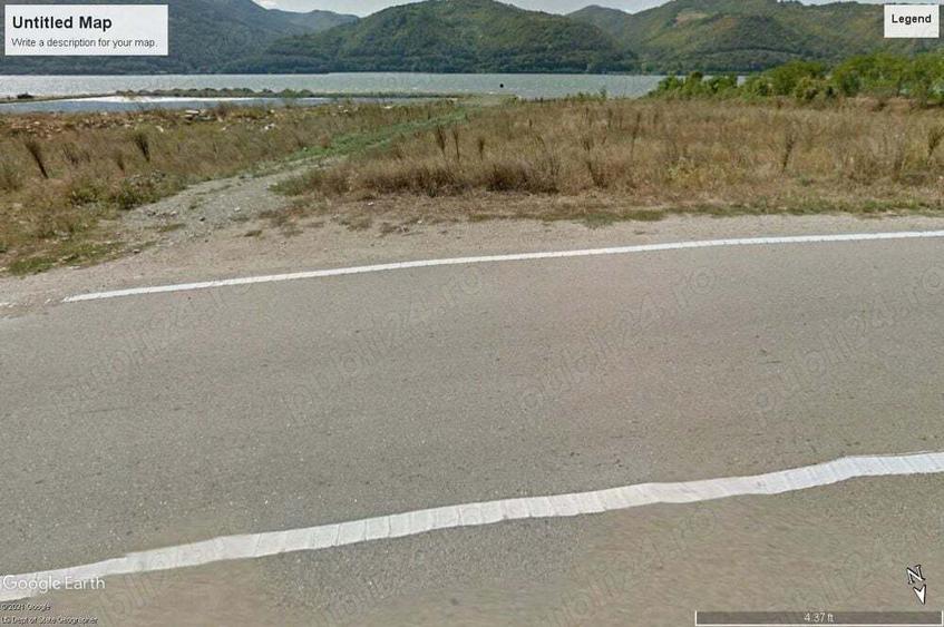 Teren de 2200 mp, în Berzasca