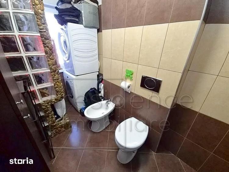 Apartament cu 2 camere semidecomandat în Chinteni