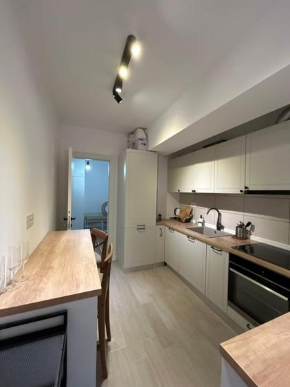 Apartament cu 2 camere decomandat, mobilat în Theodor Pallady