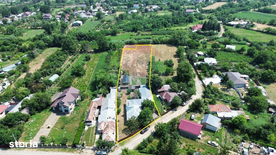 Casă cu 4 camere cu Teren 3405 Mp în Suraia