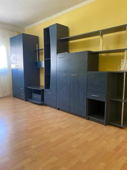 Apartament cu 2 camere decomandat în Ștrand