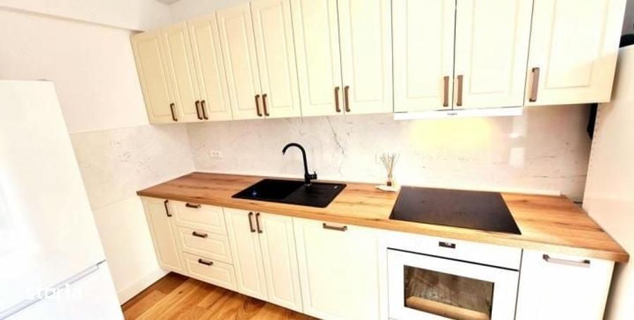 Apartament cu 3 camere decomandat în Timpuri Noi