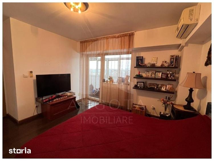 Apartament cu 4 camere în Marghiloman