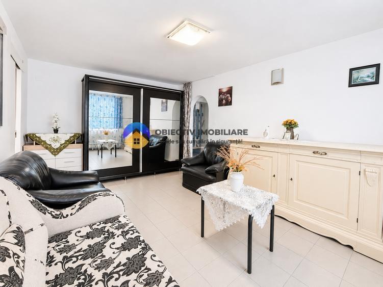 Apartament cu 2 camere semidecomandat în Dărmănești