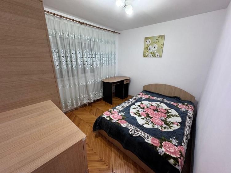 Inchiriez apartament 2 camere Girocului - 1
