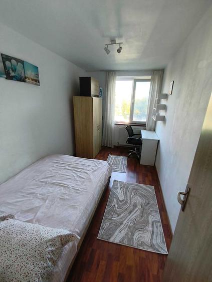 Apartament cu 2 camere decomandat în Exterior Vest