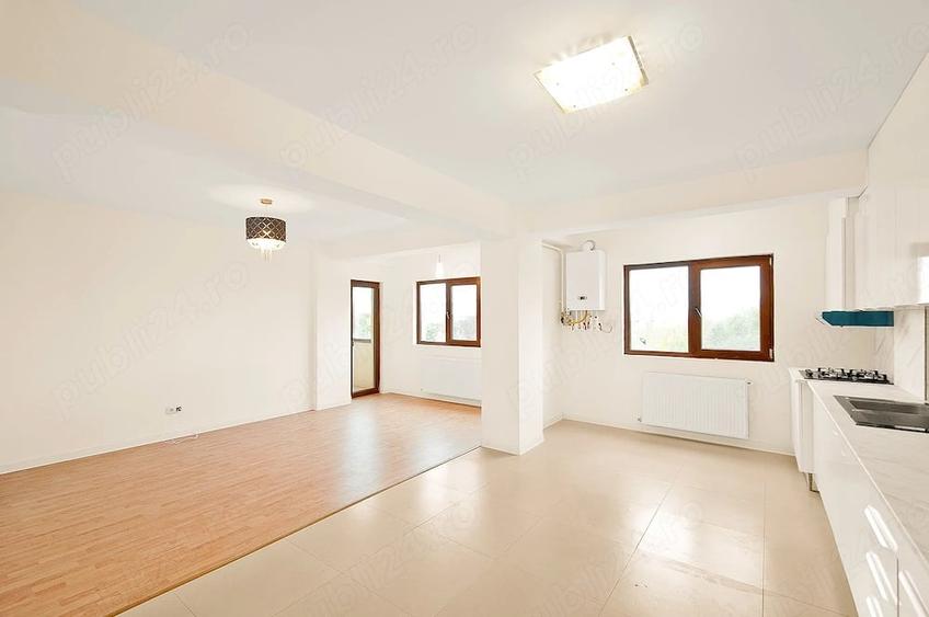 Apartament cu 3 camere decomandat în Vărsătura