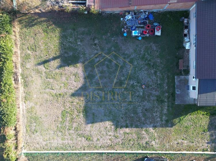 Teren Construcții intravilan de 500 mp, în Urseni