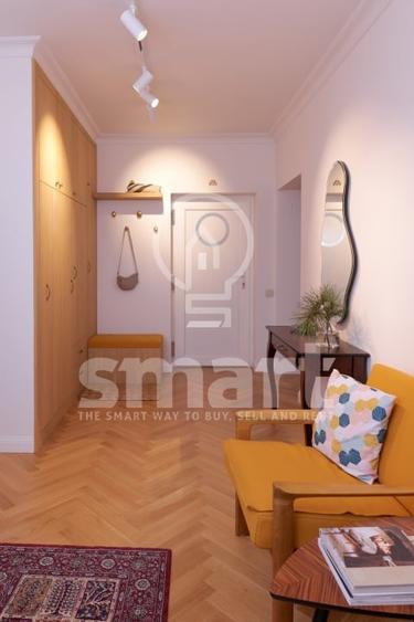 Apartament cu 4 camere decomandat, mobilat în Central