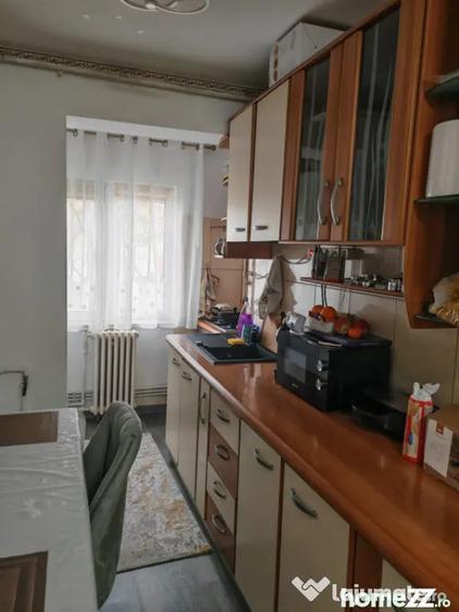 Apartament cu 2 camere semidecomandat în Casa de Cultură
