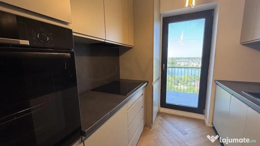 Apartament cu 2 camere decomandat în Străulești