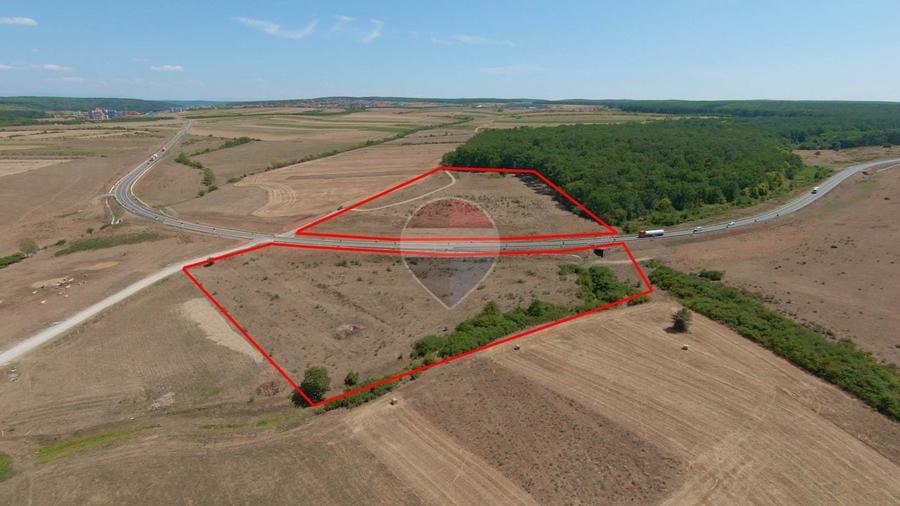 Teren Construcții intravilan de 16144 mp, în Exterior Sud