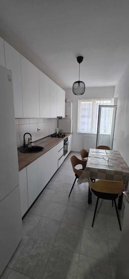 Apartament cu 2 camere decomandat în Cățelu