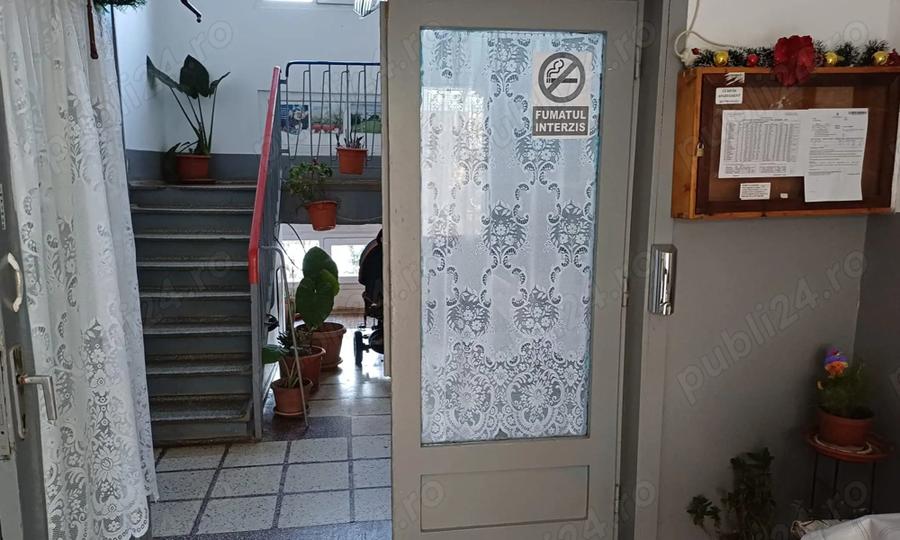 Apartament cu 2 camere semidecomandat în Micro I