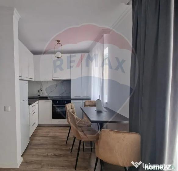 Apartament cu 2 camere semidecomandat în Central
