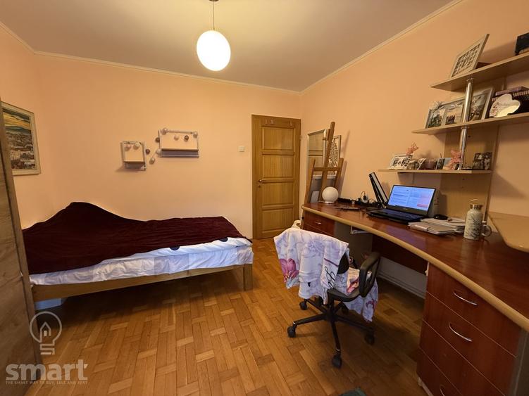 Apartament cu 3 camere decomandat, mobilat în Zorilor