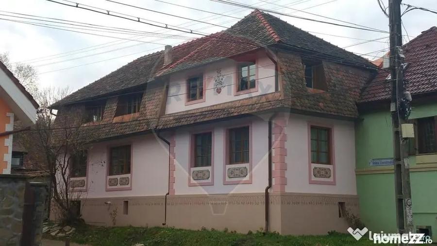 Casă cu 3 camere cu Teren 360 Mp în Cisnădioara