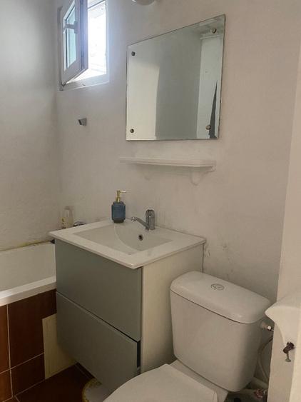 Apartament cu 2 camere decomandat în Drumul Taberei