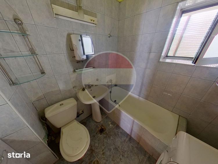 Apartament cu 4 camere în Central