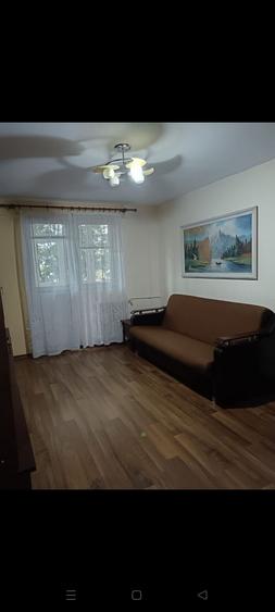 Apartament cu 2 camere semidecomandat în Lacul Tei