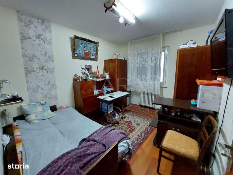 Apartament cu 3 camere decomandat, mobilat în Central