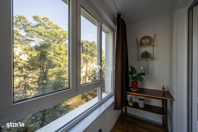 Apartament cu 3 camere decomandat în 1 Decembrie 1918