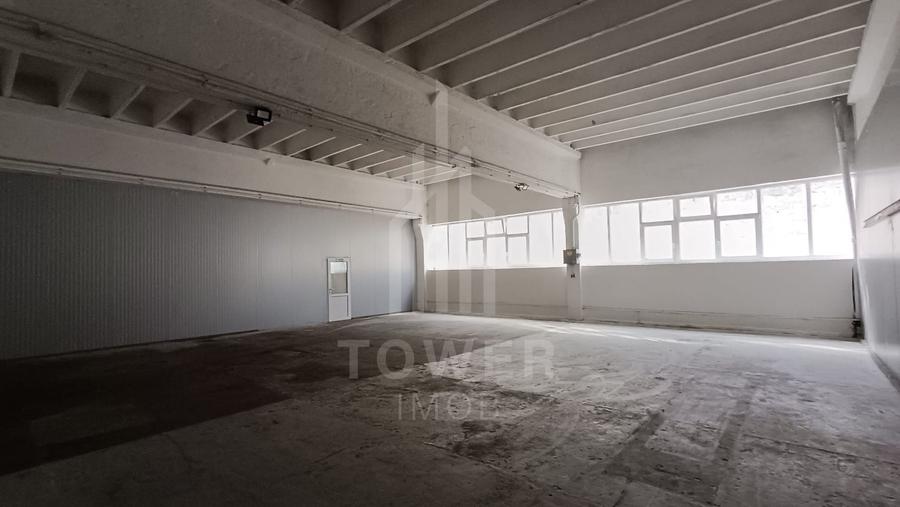 Spațiu industrial, de 140 mp, în Central
