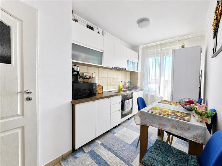 Apartament cu 2 camere semidecomandat în Iosia-Nord