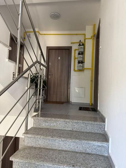 Apartament cu 2 camere decomandat în Craiovei