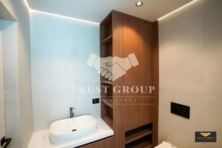 Apartament cu 4 camere decomandat în Domenii