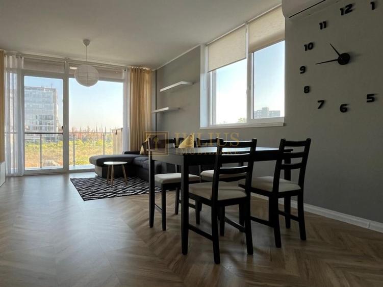 Apartament cu 2 camere decomandat, mobilat în Central