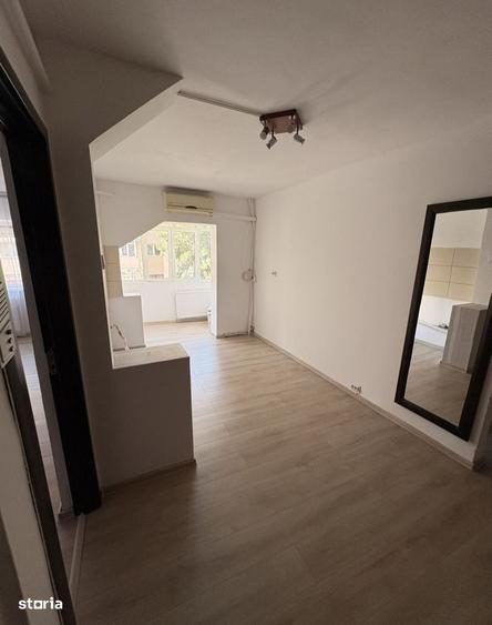 Apartament cu 2 camere decomandat în 1 Mai