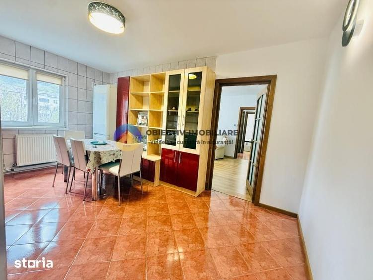 Apartament cu 2 camere semidecomandat în Mărăței